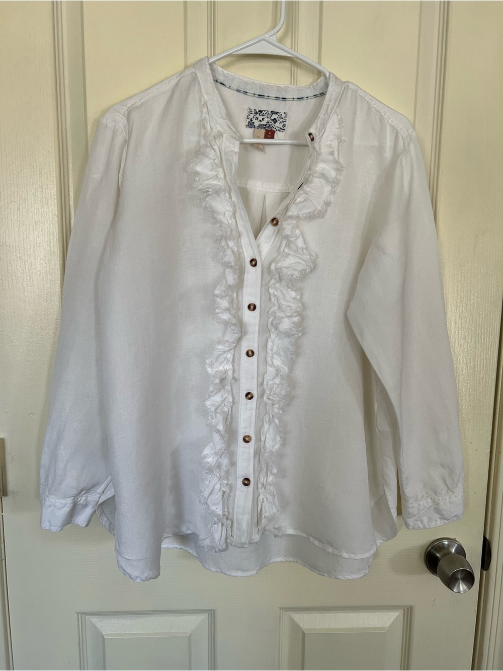 Pilcro Linen Blend White Ruffle Button Front Blouse Top Medium Boho - Picture 2 of 14